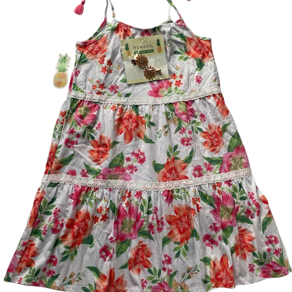 Floral Sleeveless Dress with Lace Trim
